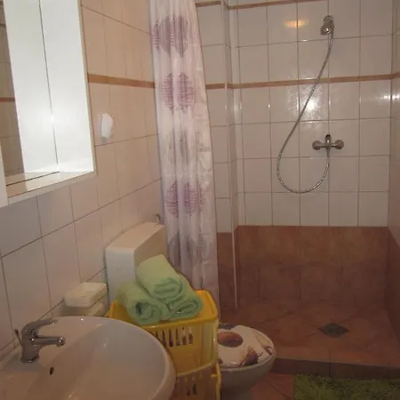 דירה With A Parking Space Seget Vranjica, - 12145 טרוגיר